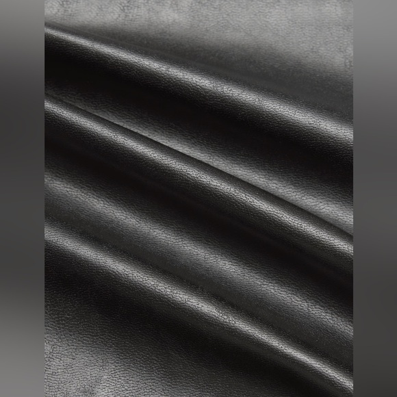 Aritzia’s Wilfred Free Daria Pant Medium - Picture 8 of 16